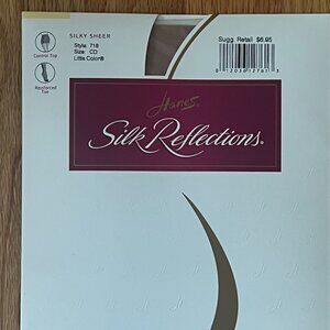 Hanes Silk Reflections pantyhose (4 pack) in size CD - NEW